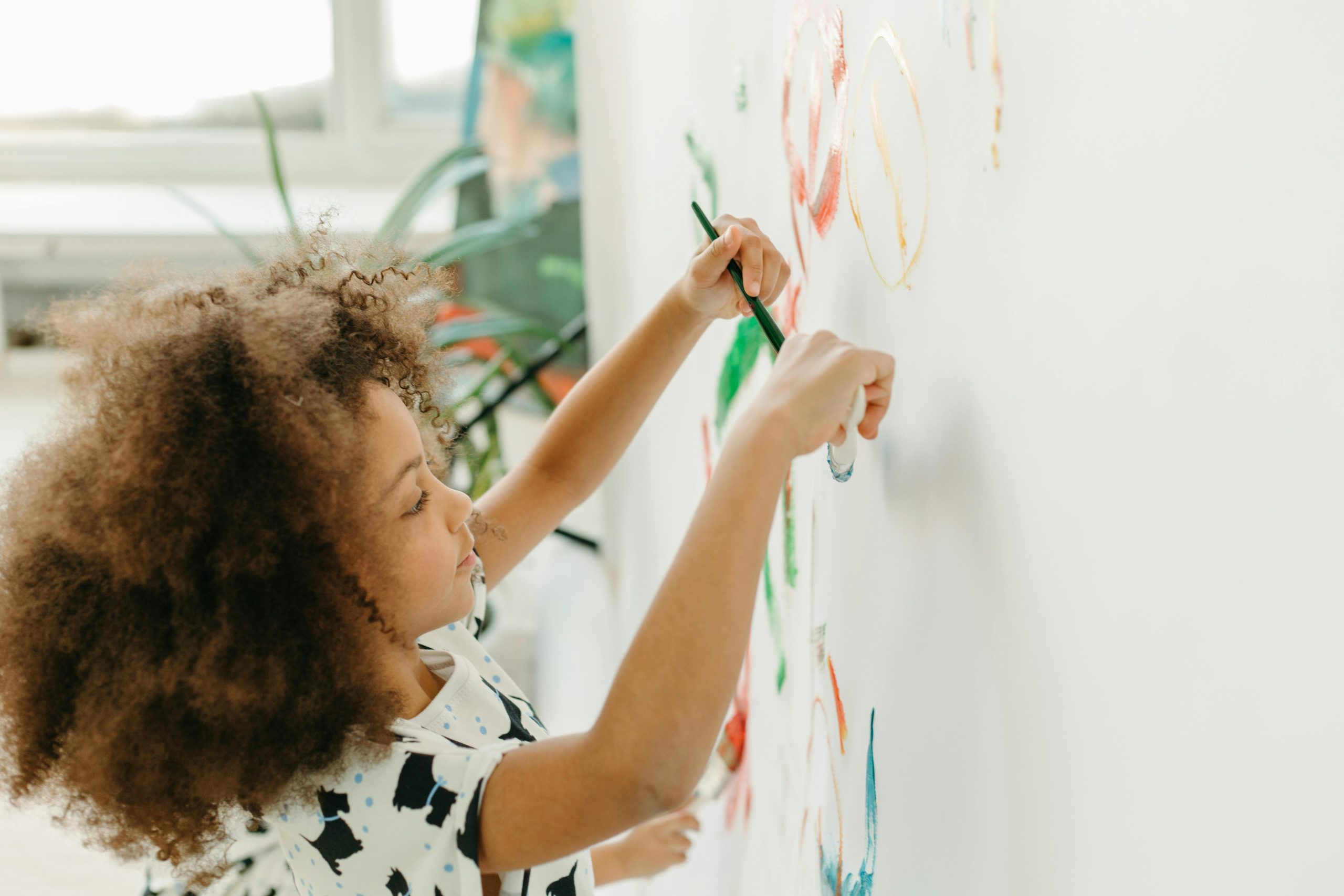 Signs That Creative Arts Therapy is Helping Your Child (Rochester Edition)